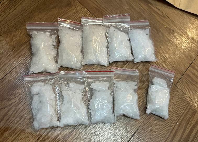 Biến nh&agrave; th&agrave;nh "c&ocirc;ng sự" cất giấu ma t&uacute;y- Ảnh 3.