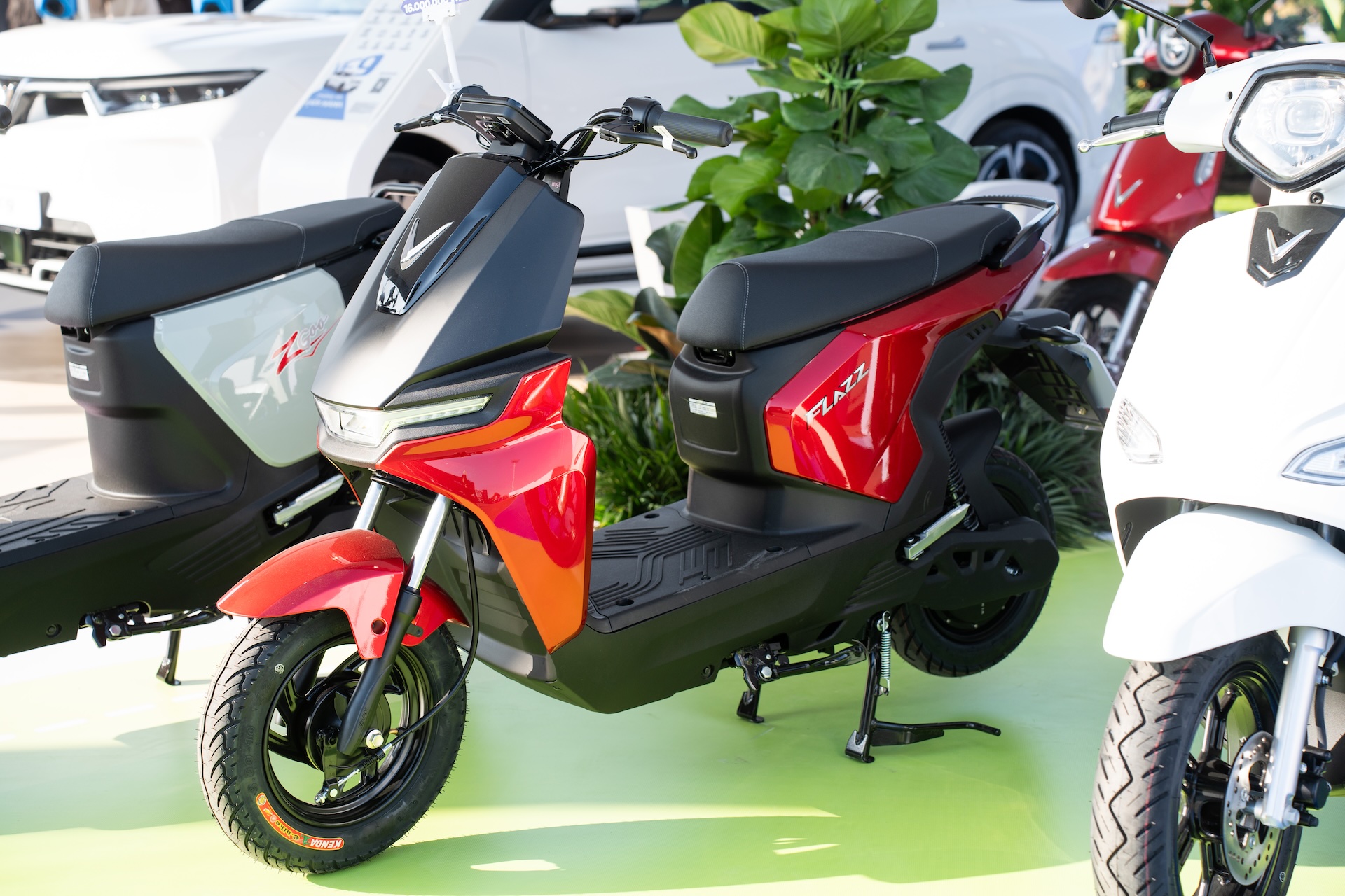 VinFast sắp b&aacute;n xe m&aacute;y điện tại Indonesia: Tung loạt scooter đ&ocirc; thị, tham vọng chen ch&acirc;n thị trường xe hai b&aacute;nh lớn nhất Đ&ocirc;ng Nam &Aacute;- Ảnh 3.