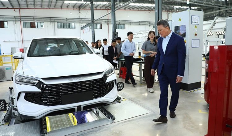 Campuchia vừa thực hiện được một việc chưa từng c&oacute; trong lịch sử nhờ Trung Quốc        - Ảnh 1.