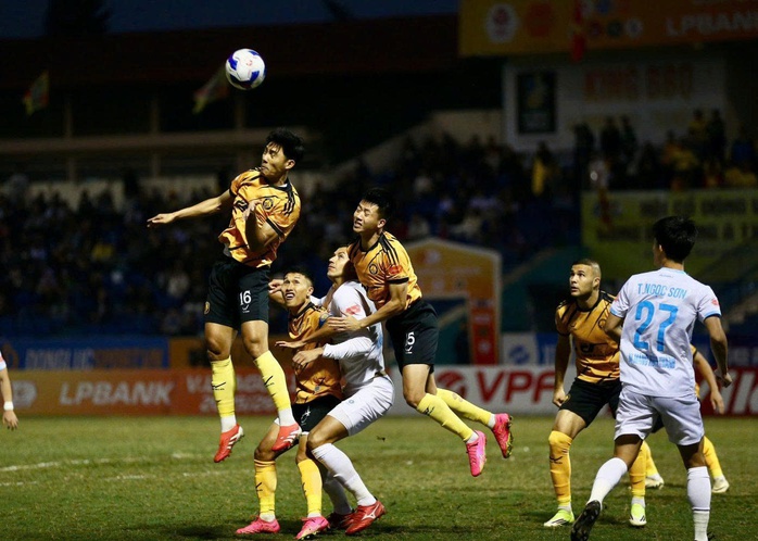 CLB Thanh Hóa đứng trước kết cục buồn - Ảnh 1.