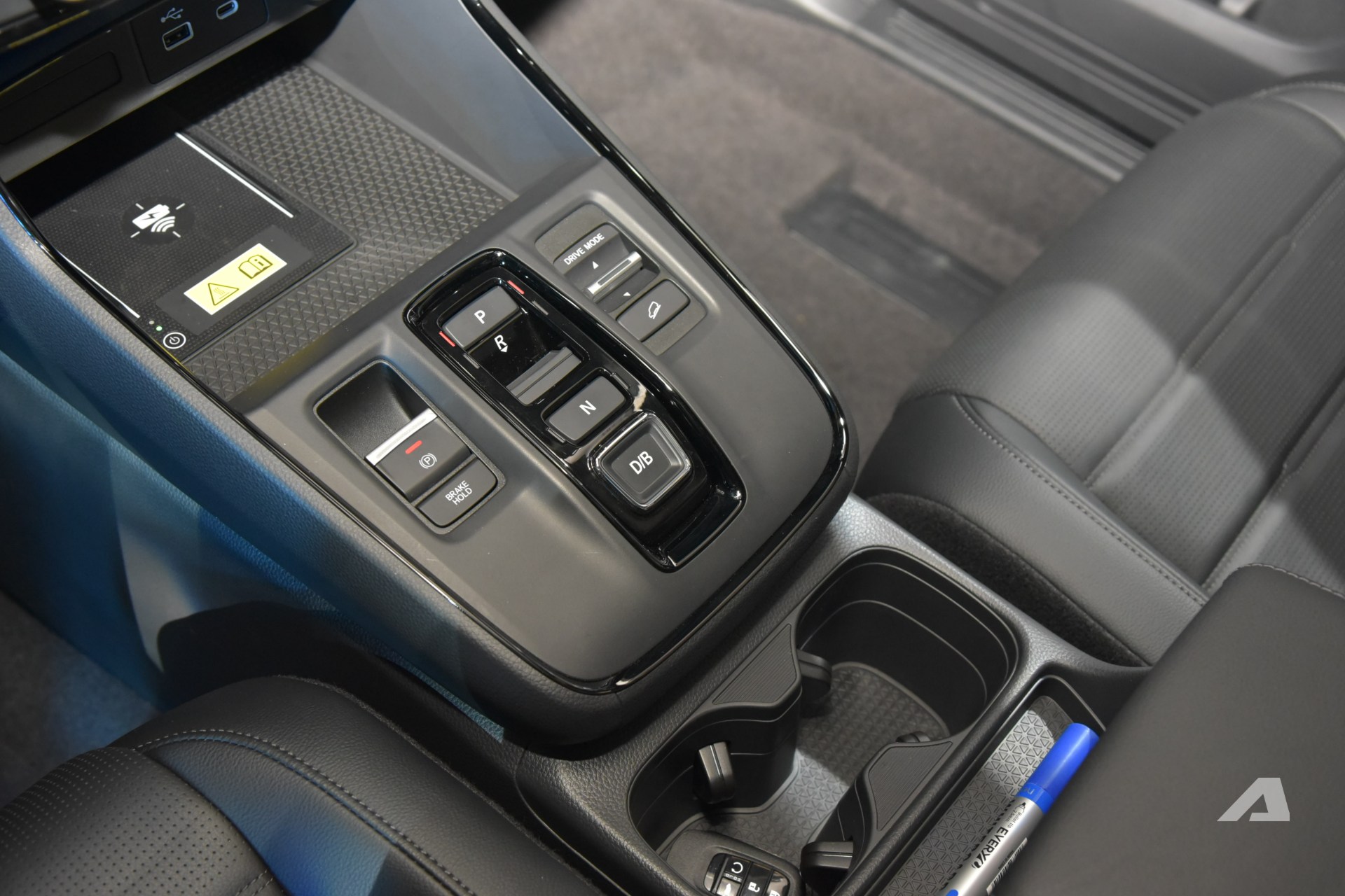 CR-V hybrid chuyển lắp ráp: Giá cao nhưng cần thứ 'tạo ra ham muốn' để người dùng không phải nhìn sang CX-5, Tucson?- Ảnh 2.