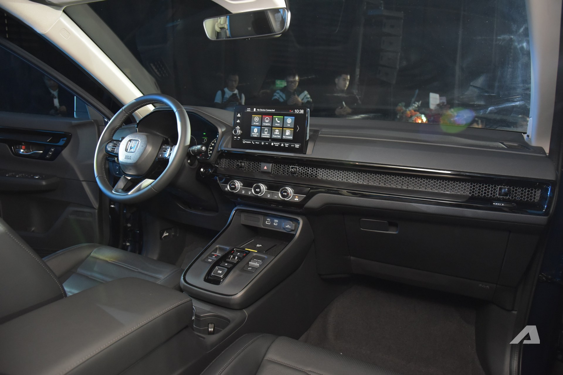 CR-V hybrid chuyển lắp ráp: Giá cao nhưng cần thứ 'tạo ra ham muốn' để người dùng không phải nhìn sang CX-5, Tucson?- Ảnh 3.