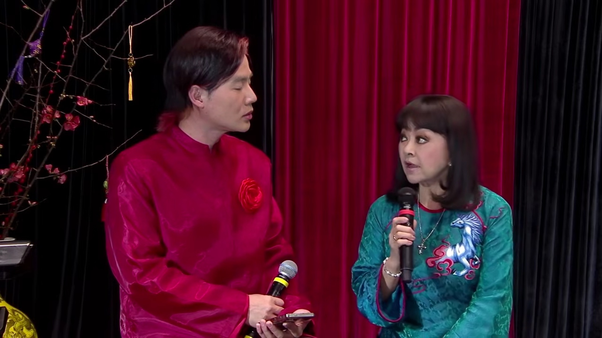 Nữ danh ca nổi danh miền Nam đón Tết đầu tiên ở Mỹ: "Pháo vừa nổ, tôi bật khóc"- Ảnh 1.