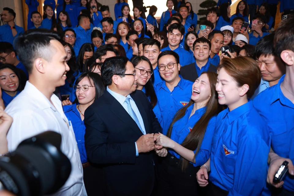 Nữ ca sĩ được Bộ VH-TT-DL vinh danh: Tổ chức fan-concert 8000 người, cả dàn sao hạng A góp vui- Ảnh 18.