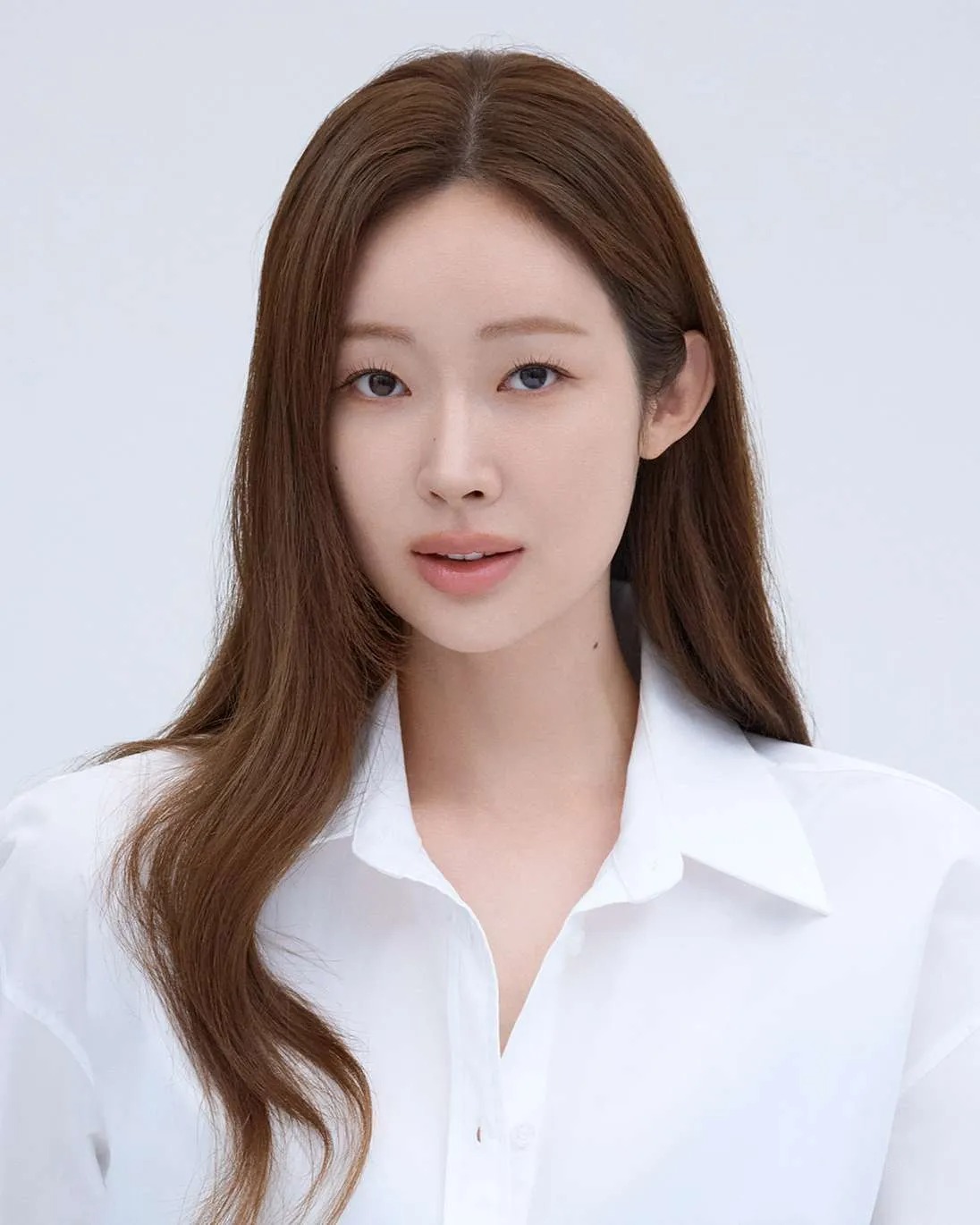 "Ông hoàng phòng vé" bất ngờ báo cưới, danh tính nửa kia gây ngỡ ngàng- Ảnh 4.