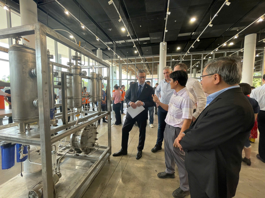 Hợp t&aacute;c quốc tế trong trường đại học th&uacute;c đẩy c&aacute;c dự &aacute;n năng lượng xanh- Ảnh 1.