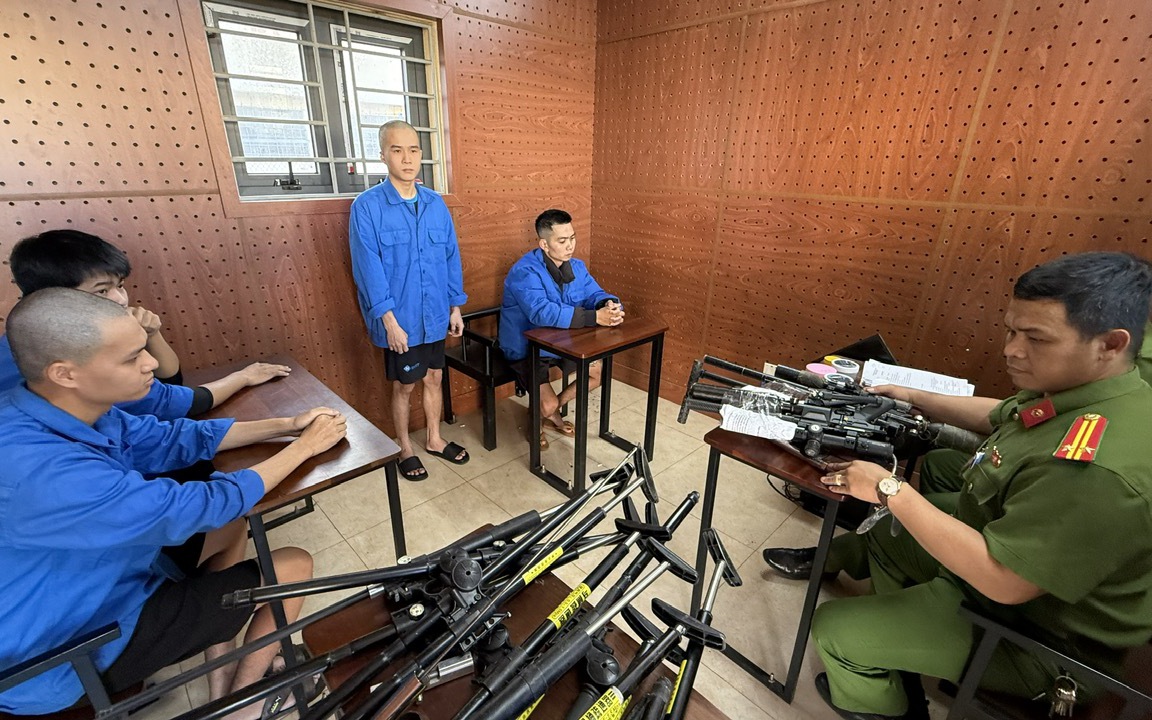 Ra lệnh bắt tạm giam, kh&aacute;m x&eacute;t nơi ở của Nguyễn Đức Ph&uacute;c, 27 tuổi