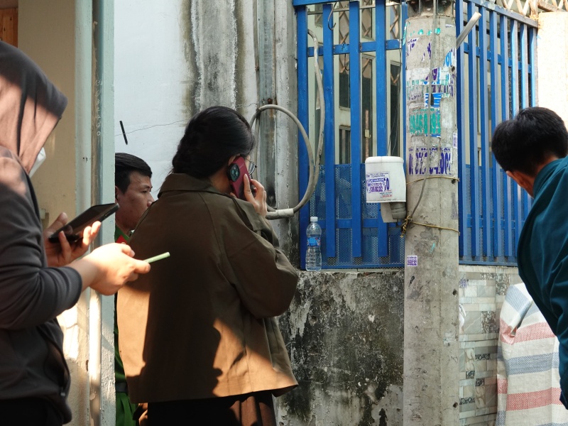 Tiếng chuông báo cháy dồn dập giữa đêm và những giây phút tuyệt vọng phá cửa cứu 3 mẹ con trong vụ cháy ở TP.HCM- Ảnh 6.