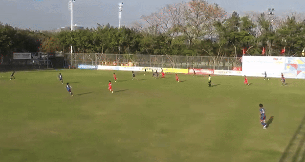 Ghi 13 b&agrave;n v&agrave;o lưới c&aacute;c đối thủ Trung Quốc, đội b&oacute;ng Việt Nam hi&ecirc;n ngang đi tiếp với ng&ocirc;i đầu bảng - Ảnh 1.