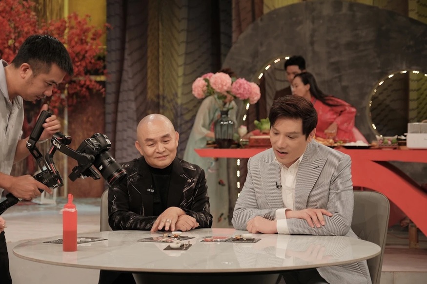 Danh hài Xuân Hinh nói về Minh Beta: "Không biết đại gia hay da bọc xương?" - Ảnh 2.