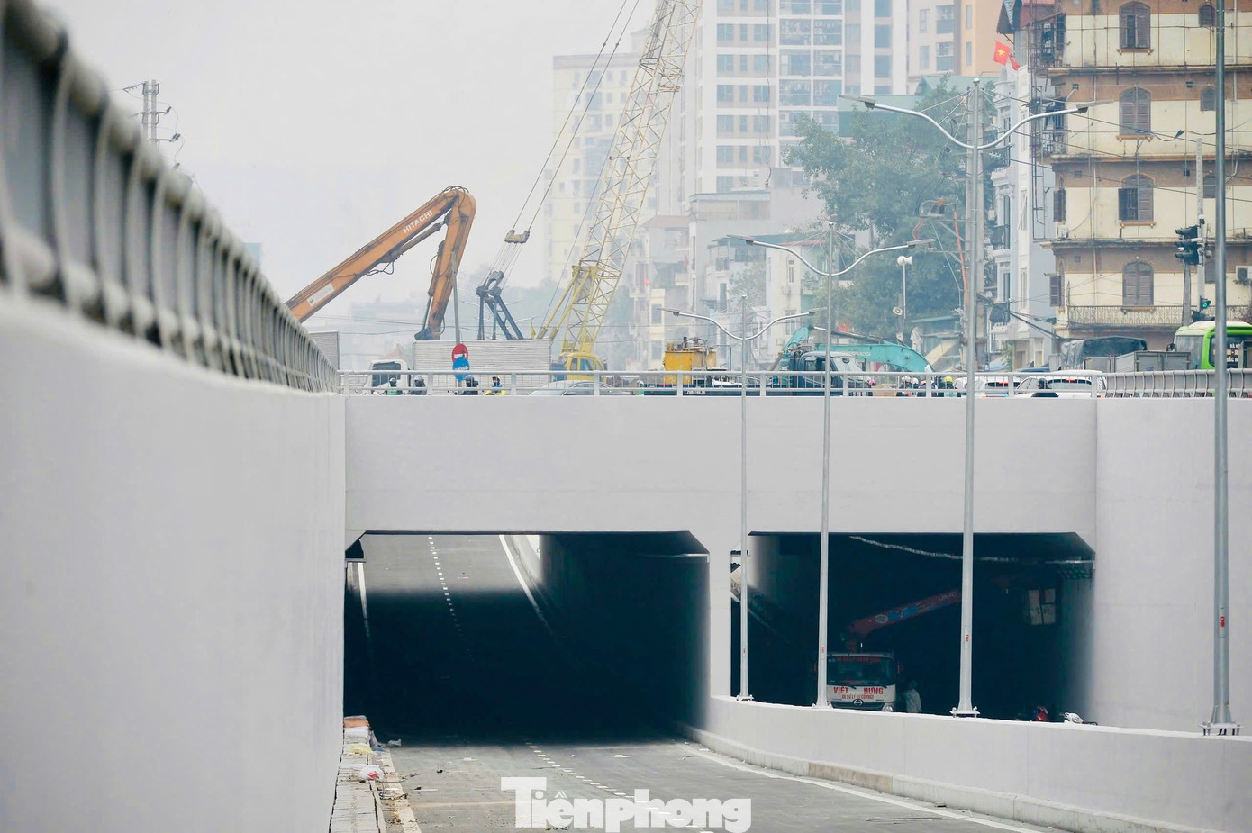 Cận cảnh hầm chui 778 tỷ 'giải cứu' điểm đen ùn tắc Giải Phóng - Ảnh 9.