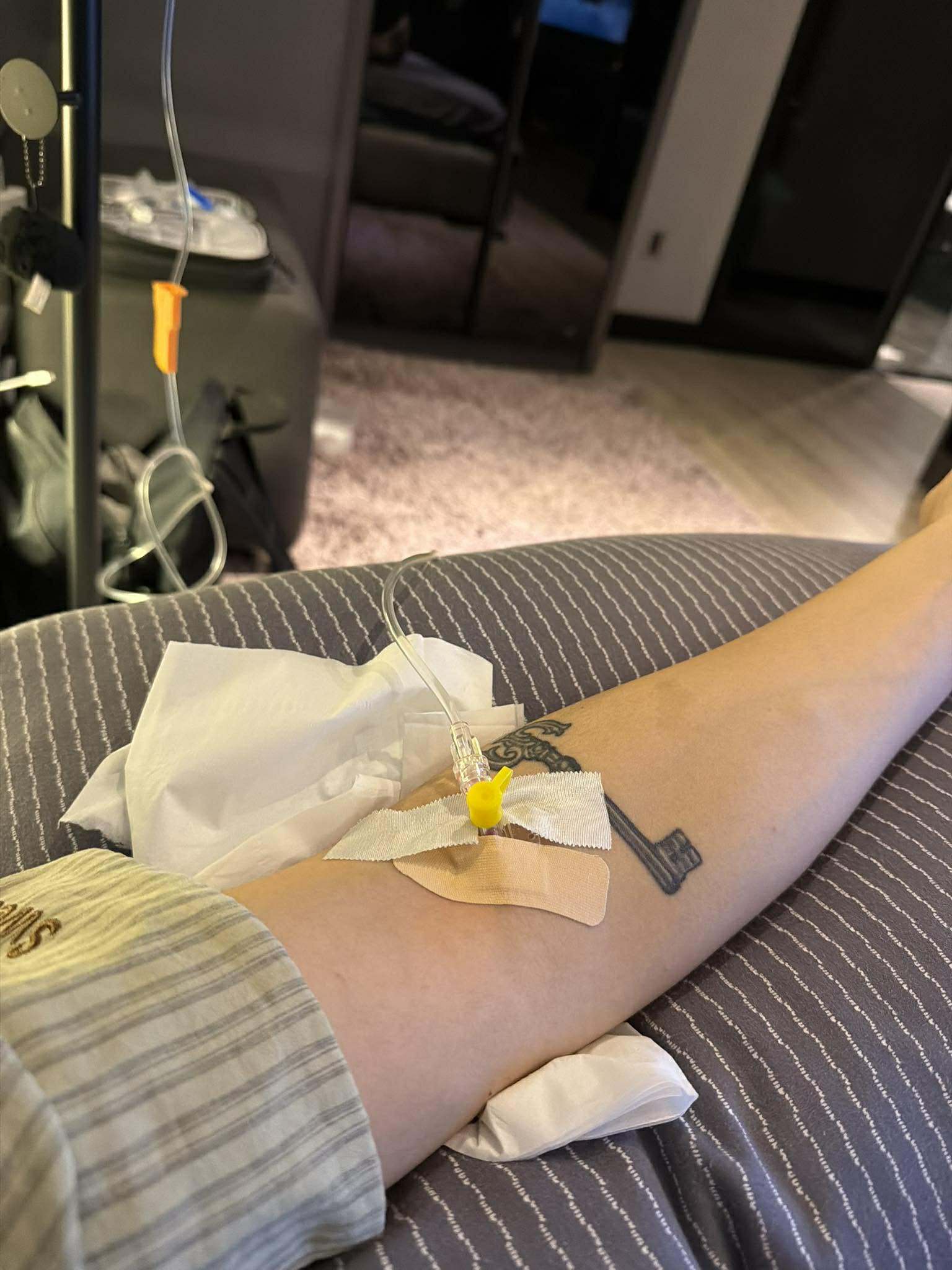 SOOBIN nhập viện - Ảnh 1.