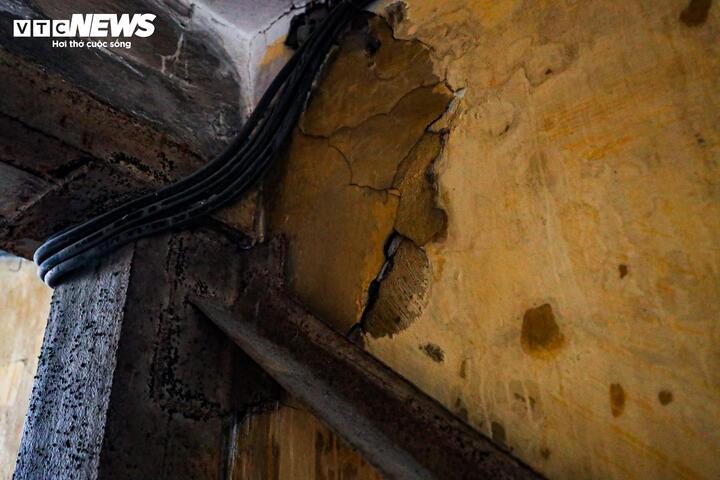 Cận cảnh chung cư cũ Hà Nội sắp kiểm định chất lượng năm 2026 - Ảnh 15.
