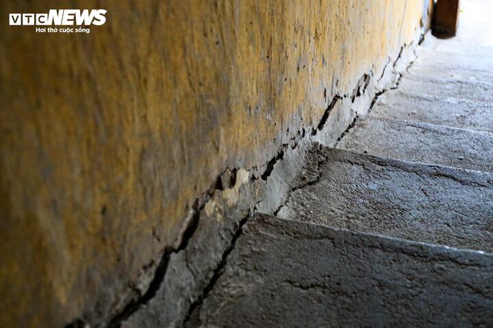 Cận cảnh chung cư cũ Hà Nội sắp kiểm định chất lượng năm 2026 - Ảnh 18.