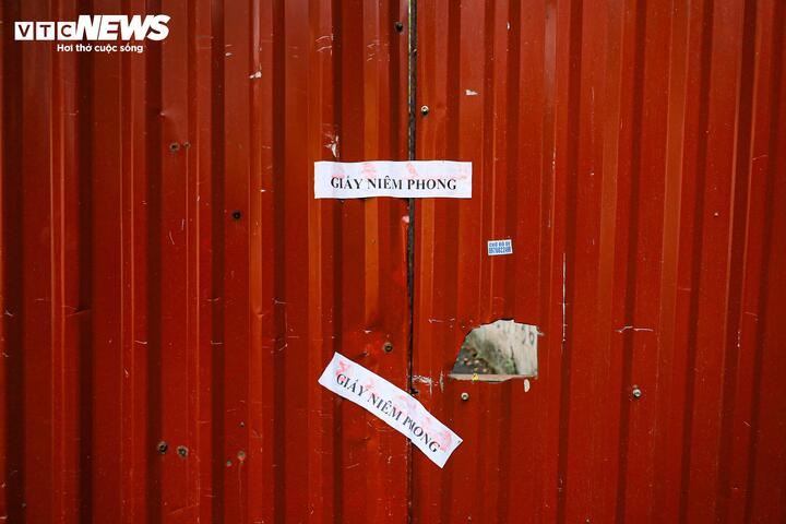 Cận cảnh chung cư cũ Hà Nội sắp kiểm định chất lượng năm 2026 - Ảnh 8.