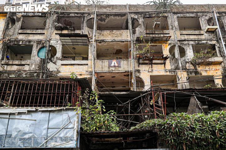 Cận cảnh chung cư cũ Hà Nội sắp kiểm định chất lượng năm 2026 - Ảnh 13.