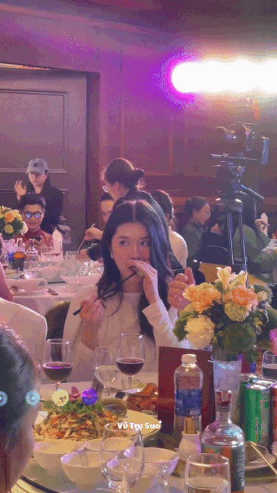 B&aacute;c Lyn l&agrave; ai m&agrave; tạo ra hệ tư tưởng: &ldquo;Cắn 10 miếng kh&ocirc;ng hết miếng b&aacute;nh?&rdquo; - Ảnh 1.