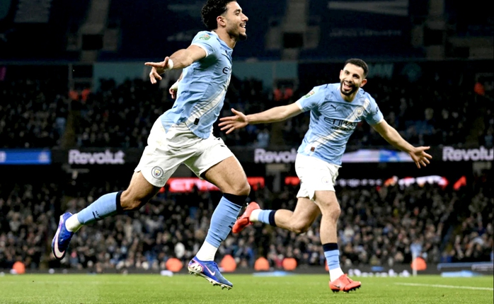 Man City chờ c&uacute; h&iacute;ch League Cup - Ảnh 1.