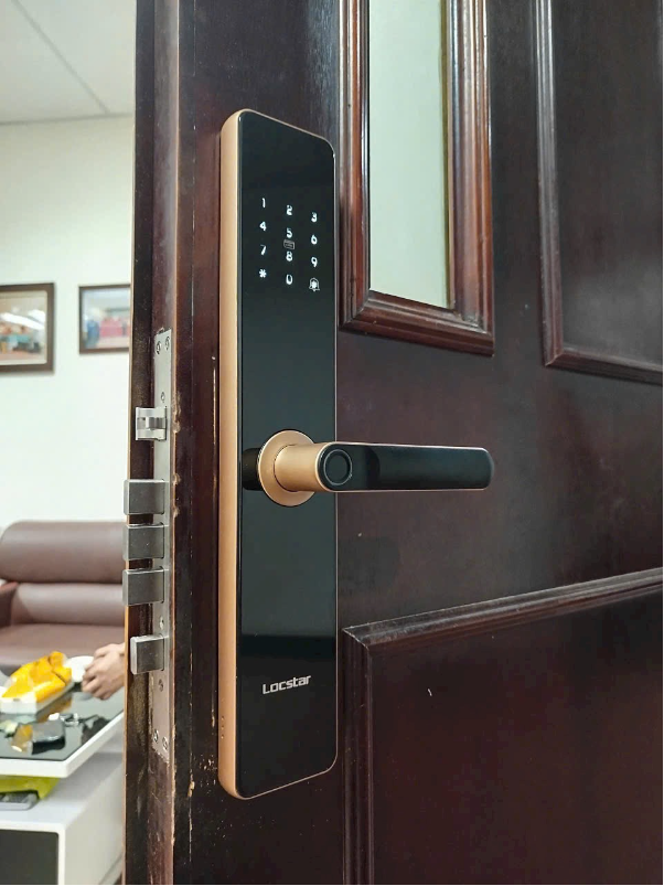 PTU smarthomePTU Smarthome phân phối khoá cửa vân tay, khoá thông minh cao cấp uy tín chính hãng - Ảnh 2.