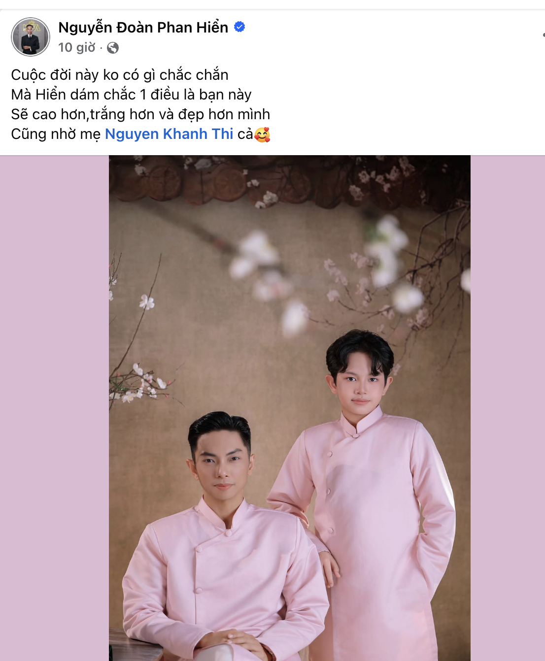 Qu&yacute; tử "cực phẩm" nh&agrave; Phan Hiển: Thần th&aacute;i chuẩn so&aacute;i ca, bảng th&agrave;nh t&iacute;ch vượt xa &ocirc;ng bố nổi tiếng mới g&acirc;y cho&aacute;ng - Ảnh 1.