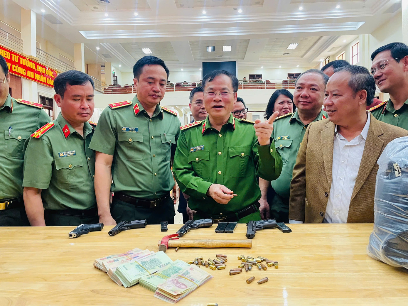 Cướp ng&acirc;n h&agrave;ng Gia Lai: H&agrave;nh tr&igrave;nh t&aacute;o tợn của kẻ cướp v&agrave; cuộc truy bắt ngoạn mục - Ảnh 2.