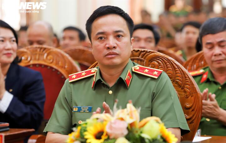 Bắt giữ 2 nghi phạm cướp ng&acirc;n h&agrave;ng Gia Lai Sau 18 ng&agrave;y điều tra quyết liệt - Ảnh 12.