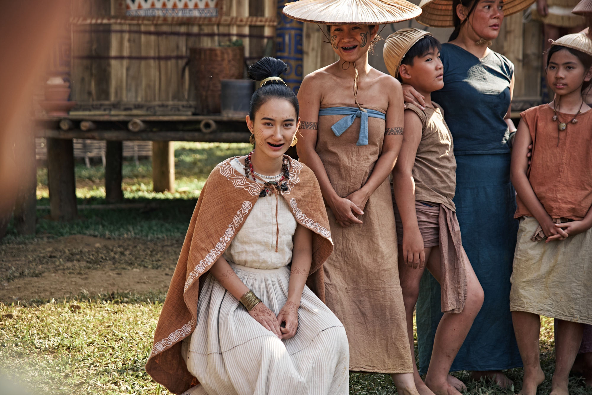 Chử Đồng Tử – Tiên Dung gây chú ý ngày ra mắt, “Vua Hùng” Trọng Trinh mặc trang phục nặng 20kg- Ảnh 6.