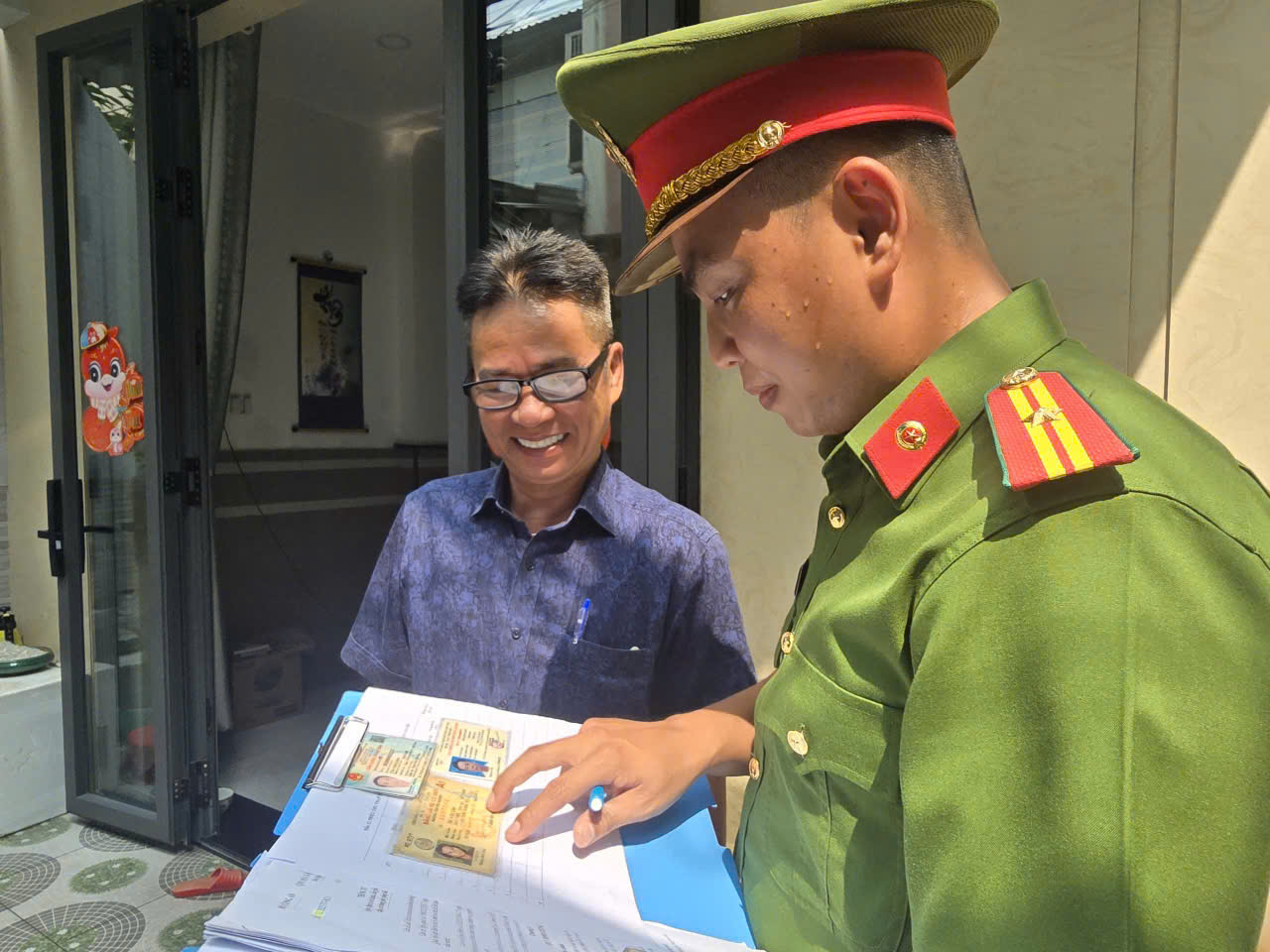 Xe bán rồi vẫn "dính" phạt nguội - Ảnh 1.