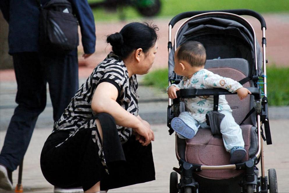 Nghỉ hưu 8 năm, t&ocirc;i gần như ti&ecirc;u hết tiền hưu v&igrave; 3 việc n&agrave;y: Lời cảnh tỉnh cho phụ nữ d&ugrave; rảnh rỗi hay dư dả đến đ&acirc;u - Ảnh 1.