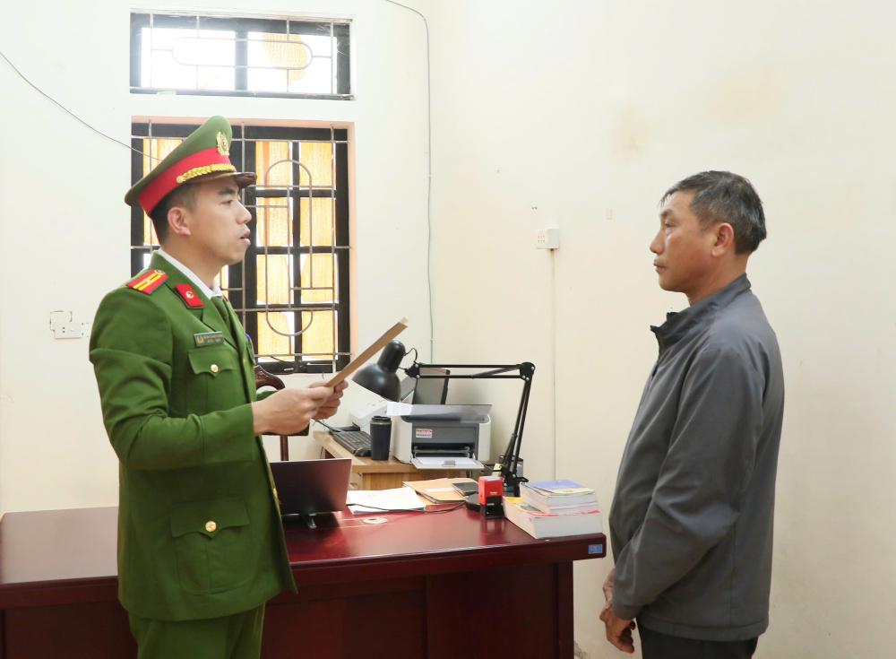 Bắt quả tang chủ cơ sở gạo Phạm Văn Hùng SN 1974 - Ảnh 2.