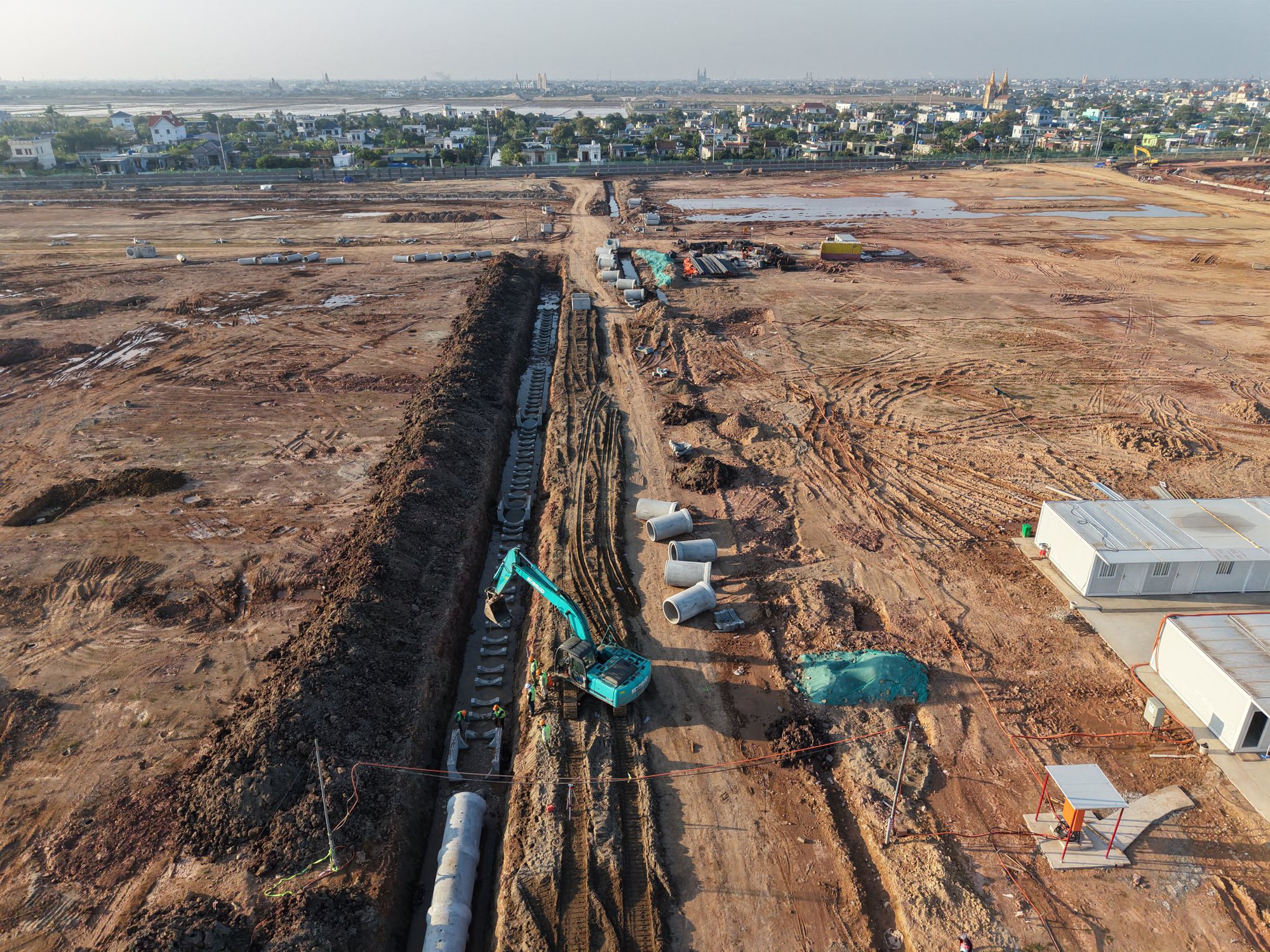 H&igrave;nh ảnh mới nhất về Nh&agrave; m&aacute;y &ocirc; t&ocirc; Trung Quốc đầu ti&ecirc;n ở Việt Nam sau 3 th&aacute;ng khởi c&ocirc;ng: Những chi tiết đ&aacute;ng ch&uacute; &yacute;- Ảnh 4.