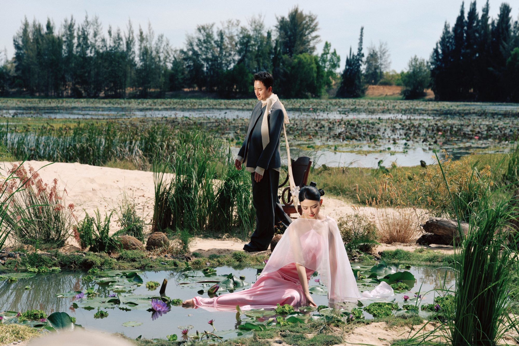 Vợ Phan Mạnh Quỳnh bị bỏng nắng vì "chiều chồng" làm 1 việc - Ảnh 2.