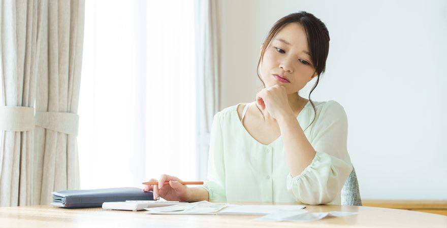 Sau tuổi 40, t&ocirc;i mới nhận ra: C&oacute; những khoản tiền ho&agrave;n to&agrave;n kh&ocirc;ng cần phải chi - c&agrave;ng chi c&agrave;ng ngh&egrave;o - Ảnh 1.