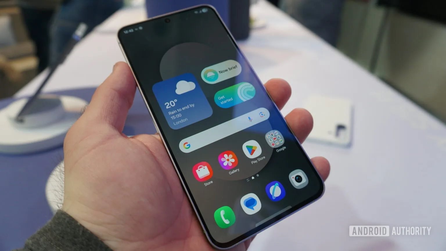 Khám phá Galaxy S25 FE: Điện thọai tầm Trung đáng giá nhất năm 2026 - Ảnh 2.