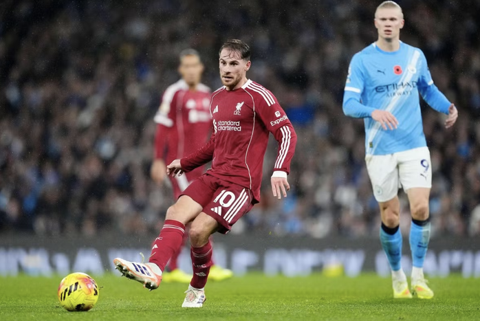 Man City ngược d&ograve;ng b&ugrave;ng nổ, hạ gục Liverpool trận đại chiến tại Anfield - Ảnh 2.