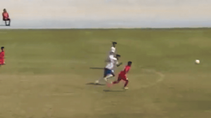 10 lần "gieo sầu" cho đối thủ Trung Quốc, cầu thủ Việt Nam giành ngôi Vua phá lưới giải quốc tế - Ảnh 1.