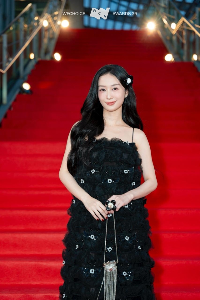 Sốc visual cặp song trùng đẹp nhất showbiz Việt, 3 giây góc nghiêng quét sạch cam thường - Ảnh 5.