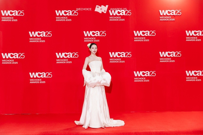 Khung hình đọ sắc đỉnh nhất WeChoice Awards 2025: Thanh Thuỷ và Thuý Ngân bất phân thắng bại- Ảnh 4.