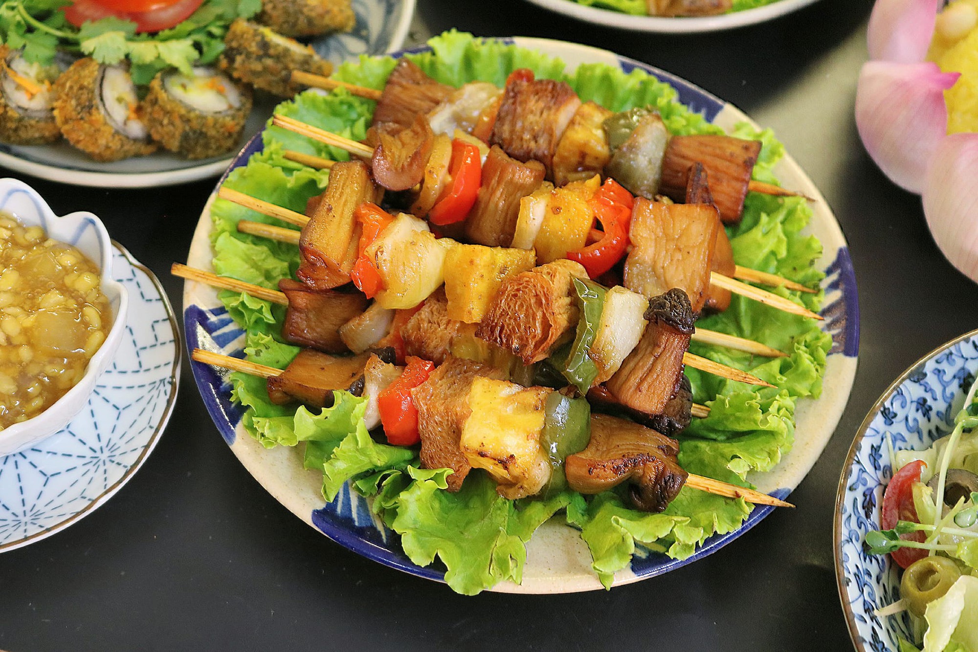 M&acirc;m c&uacute;ng Rằm th&aacute;ng Gi&ecirc;ng 2026: Đ&oacute;n lộc, tụ t&agrave;i , gia đạo b&igrave;nh an - Ảnh 14.