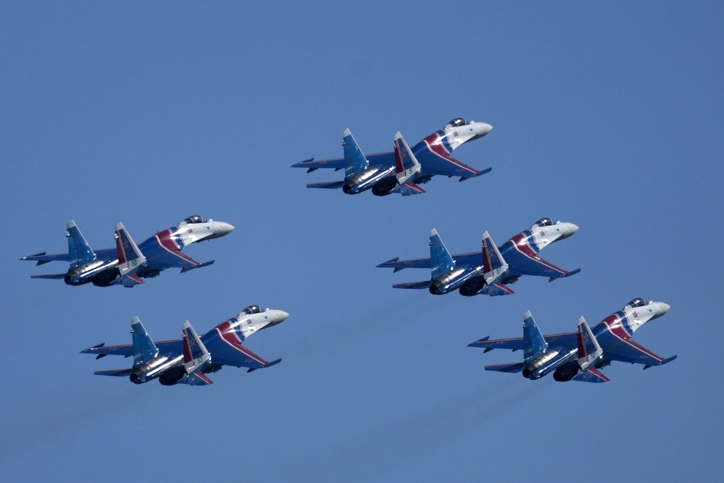 Vũ khí Nga hỗ trợ Iran trong bối cảnh căng thẳng quân sự năm 2026 - Ảnh 2. Vũ khí Nga hỗ trợ Iran trong bối cảnh căng thẳng quân sự năm 2026 - Ảnh 2.