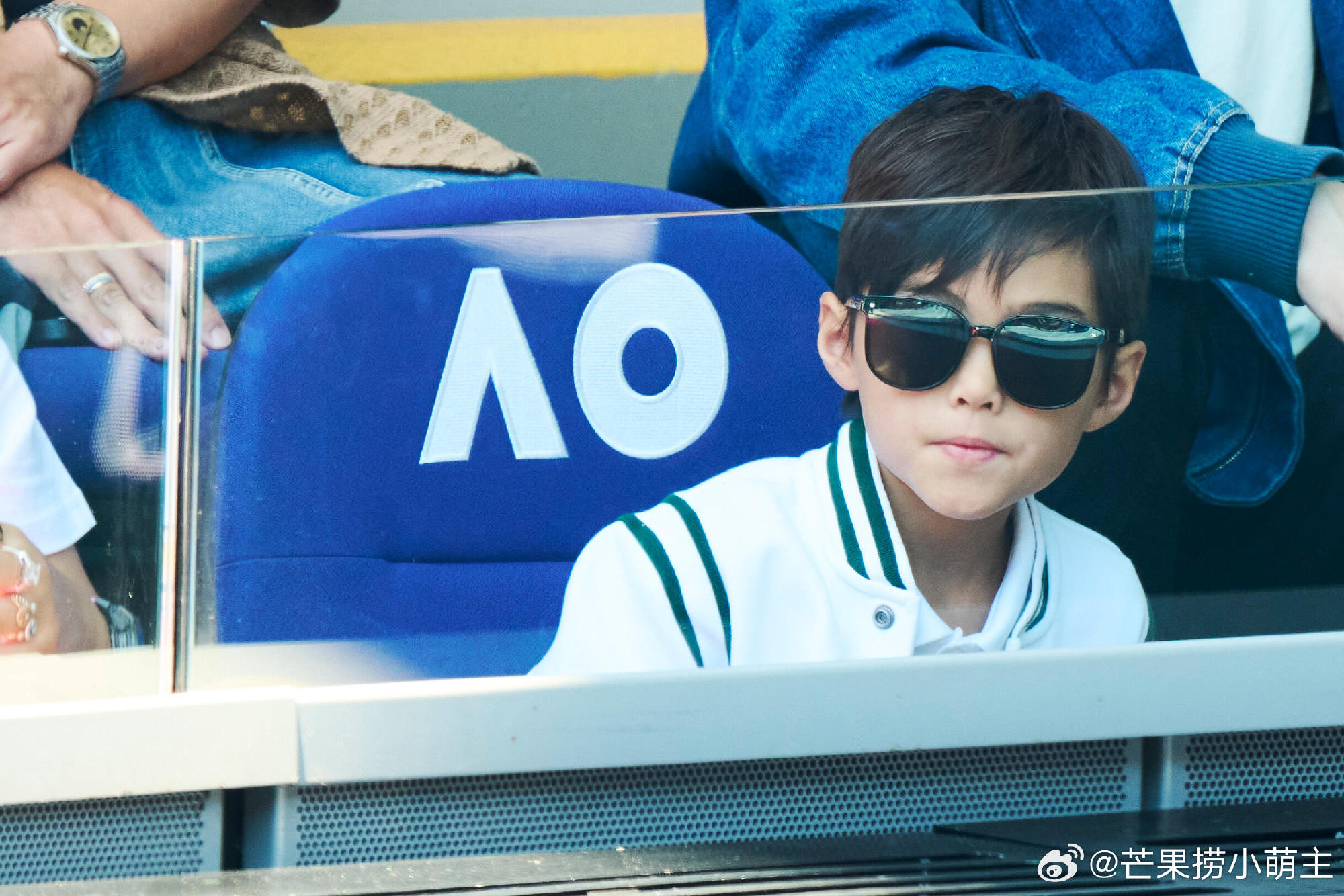 Tin nổi không: Đây mà là quý tử lai 3 dòng máu của Châu Kiệt Luân ư?- Ảnh 3. Tin nổi không: Đây mà là quý tử lai 3 dòng máu của Châu Kiệt Luân ư?- Ảnh 3.