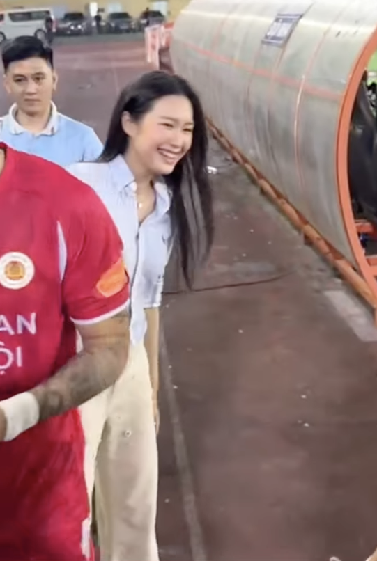 Kh&ocirc;ng tin đ&acirc;y l&agrave; mặt mộc, cam thường của Do&atilde;n Hải My - Ảnh 1.