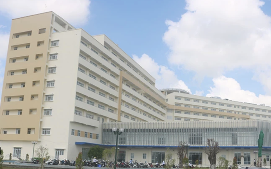 Vụ nổ Bệnh viện Đa khoa Trà Vinh: Điều tra nguyên nhân và hậu quả sự cố - Ảnh 1. Vụ nổ Bệnh viện Đa khoa Trà Vinh: Điều tra nguyên nhân và hậu quả sự cố - Ảnh 1.