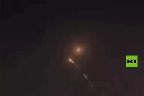 Patriot bắn trượt tên lửa Iran – Tehran nã vũ khí gấp 15 lần tốc độ âm thanh, tuyên bố 200 quân Mỹ thương vong - Ảnh 1.