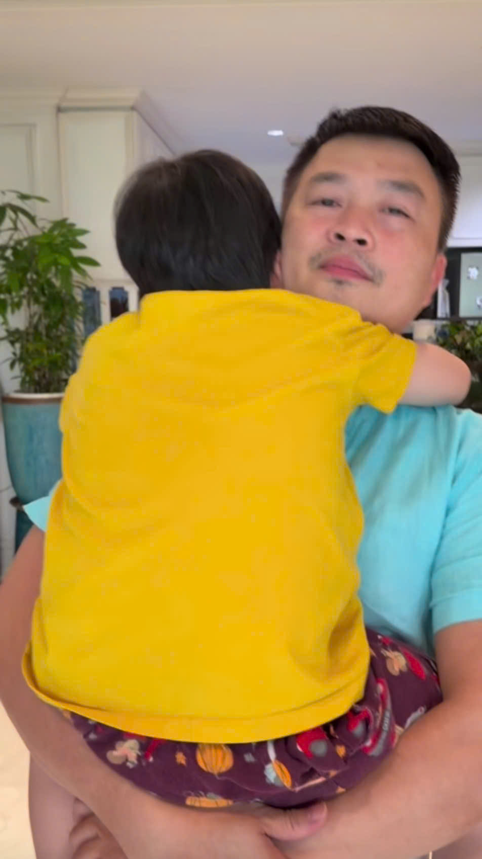 Diễn vi&ecirc;n L&ecirc; Kh&aacute;nh n&oacute;i chồng: "B&acirc;y giờ t&ocirc;i mới biết, anh l&agrave; người đ&agrave;n &ocirc;ng hai mặt" - Ảnh 2.