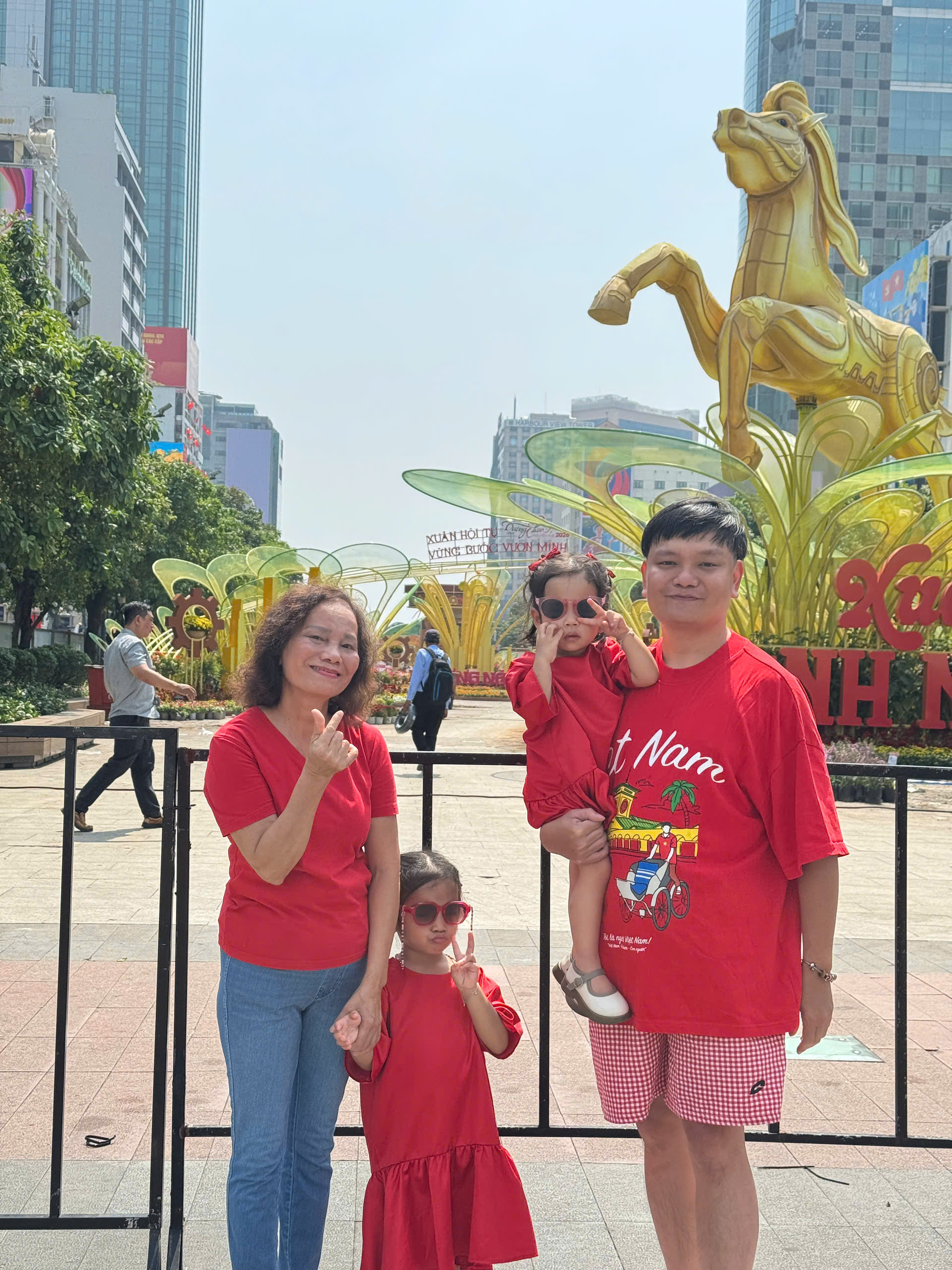 Nam nghệ sĩ Việt t&iacute;ch trữ v&agrave;ng, mua 2 căn nh&agrave; phố s&aacute;t nhau để l&agrave;m hồi m&ocirc;n cho con g&aacute;i từ l&uacute;c 2,3 tuổi - Ảnh 3.