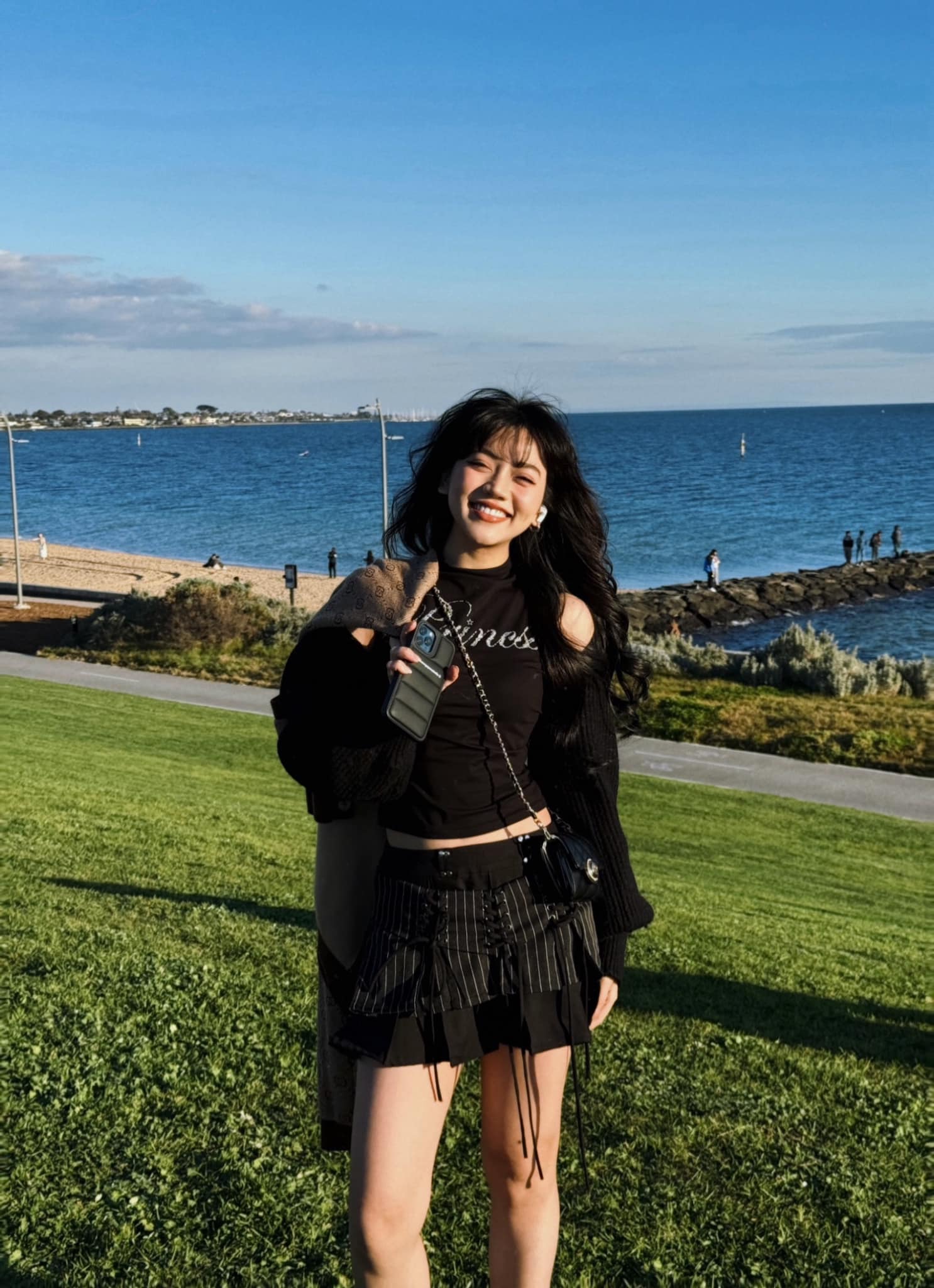 Từ "em b&eacute;" đến mỹ nh&acirc;n gợi cảm, m&agrave;n biến h&igrave;nh 180 độ của Helia Bảo H&acirc;n khiến d&acirc;n mạng "trở tay kh&ocirc;ng kịp" - Ảnh 5.