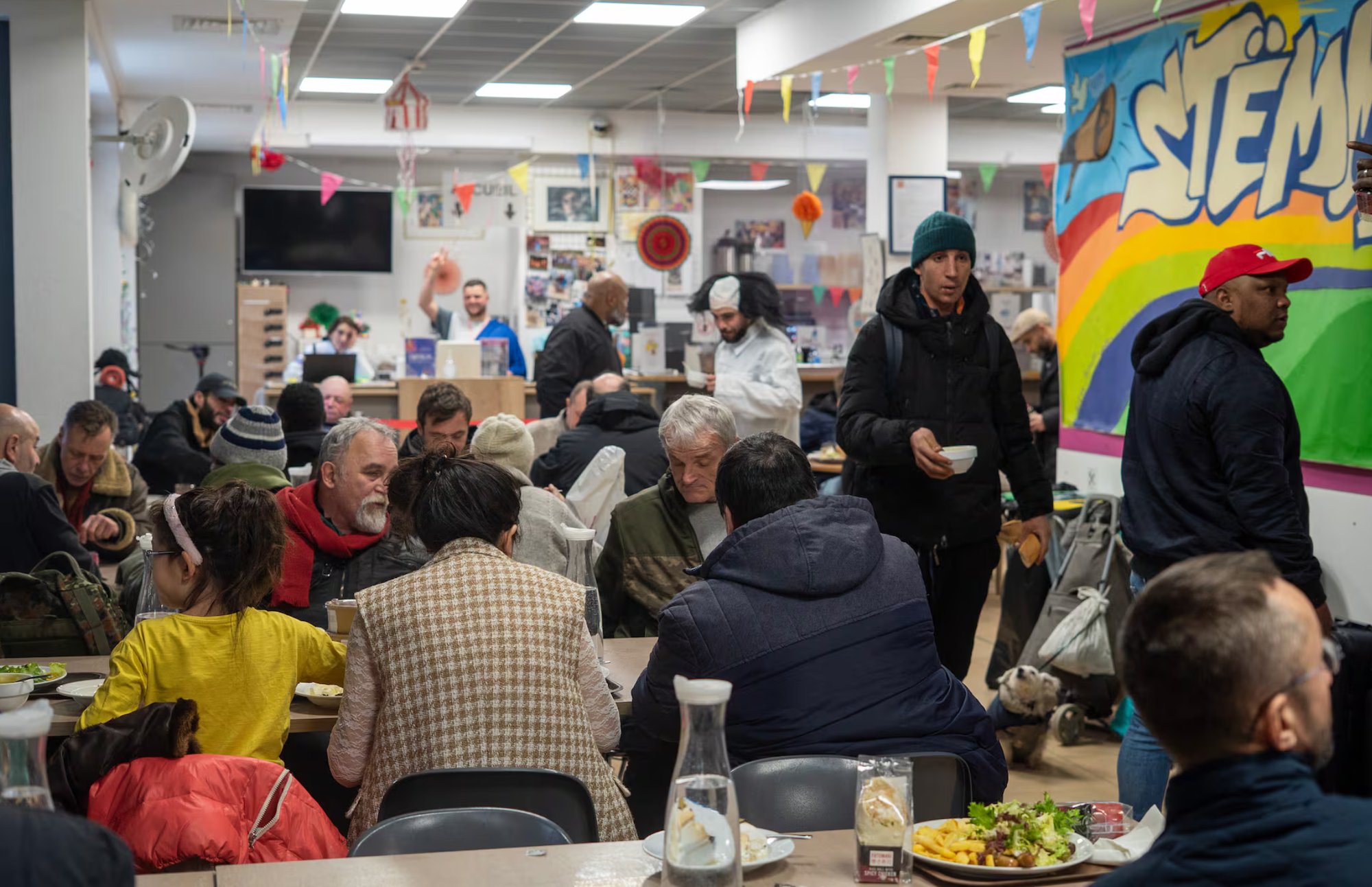 Nghịch l&yacute; đang diễn ra ở quốc gia gi&agrave;u nhất Li&ecirc;n minh ch&acirc;u &Acirc;u - Ảnh 1.