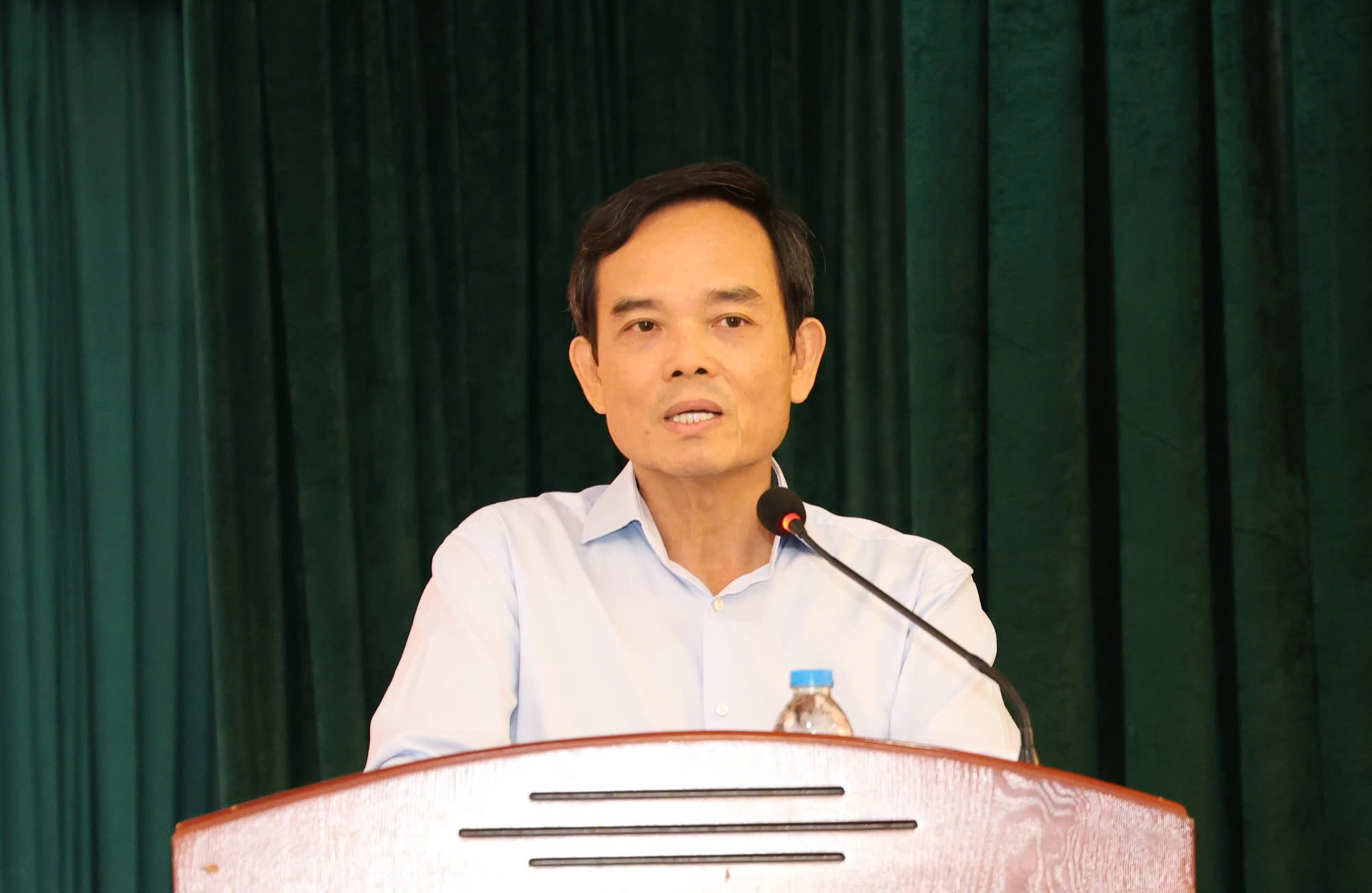 Bí thư Thành ủy TPHCM: "Đã qua rồi cái thời muốn hứa gì thì hứa" - Ảnh 2.