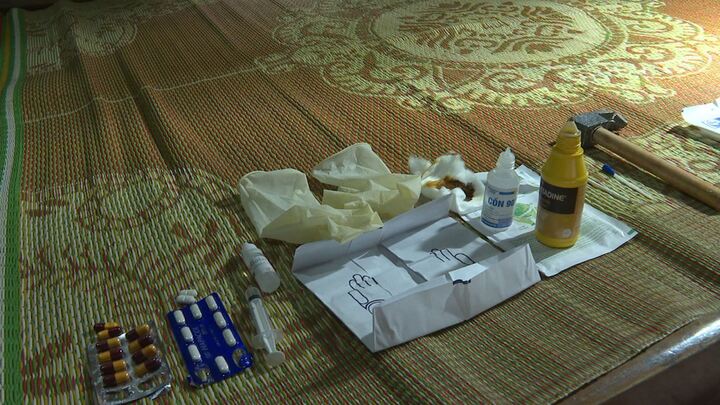 Thực nghiệm điều tra vụ tự đục vỡ xương trục lợi bảo hiểm 6 tỷ đồng tại Ph&uacute; Thọ - Ảnh 2.